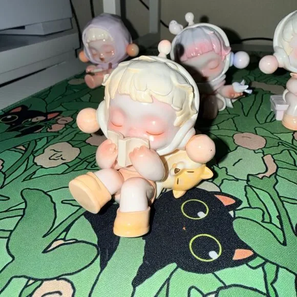 SKULLPANDA The Warmth Series Figures Lot of 5